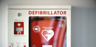 Defibrillator